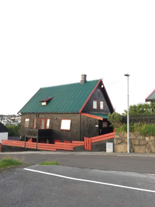 Apartment In The Center Of Torshavn, Free Parking. Kültér fotó